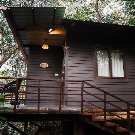 Captain'S Camp Sirsi 외부 사진